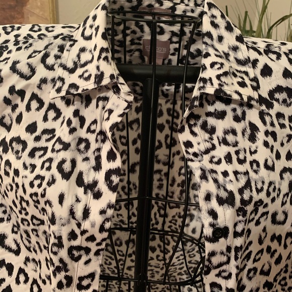 Chico’s Top - Picture 3 of 8